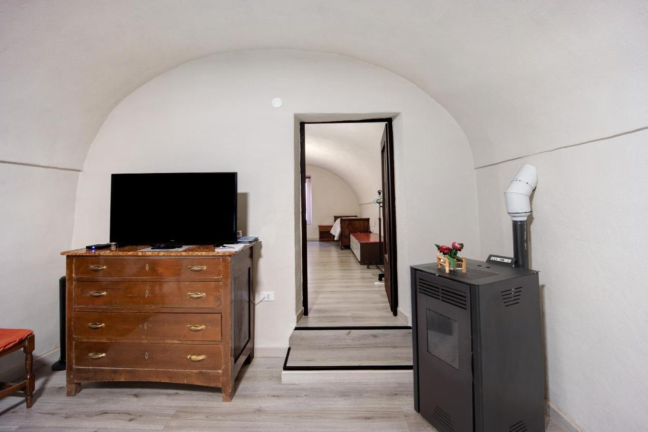 ドルチェアックア Casa Da Ginaヴィラ エクステリア 写真